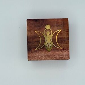 NEW ACACIA WOOD MOON GODDESS BOX – VELVET LINED WITH BRASS INLAY